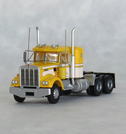 Kenworth W900 36" Seminole Tractor Yellow/White N-Scale Trainworx